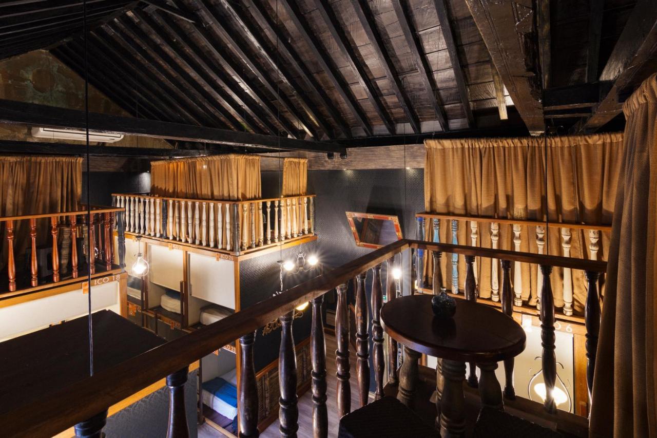 The Clock Hostel & Suites Cartagena エクステリア 写真