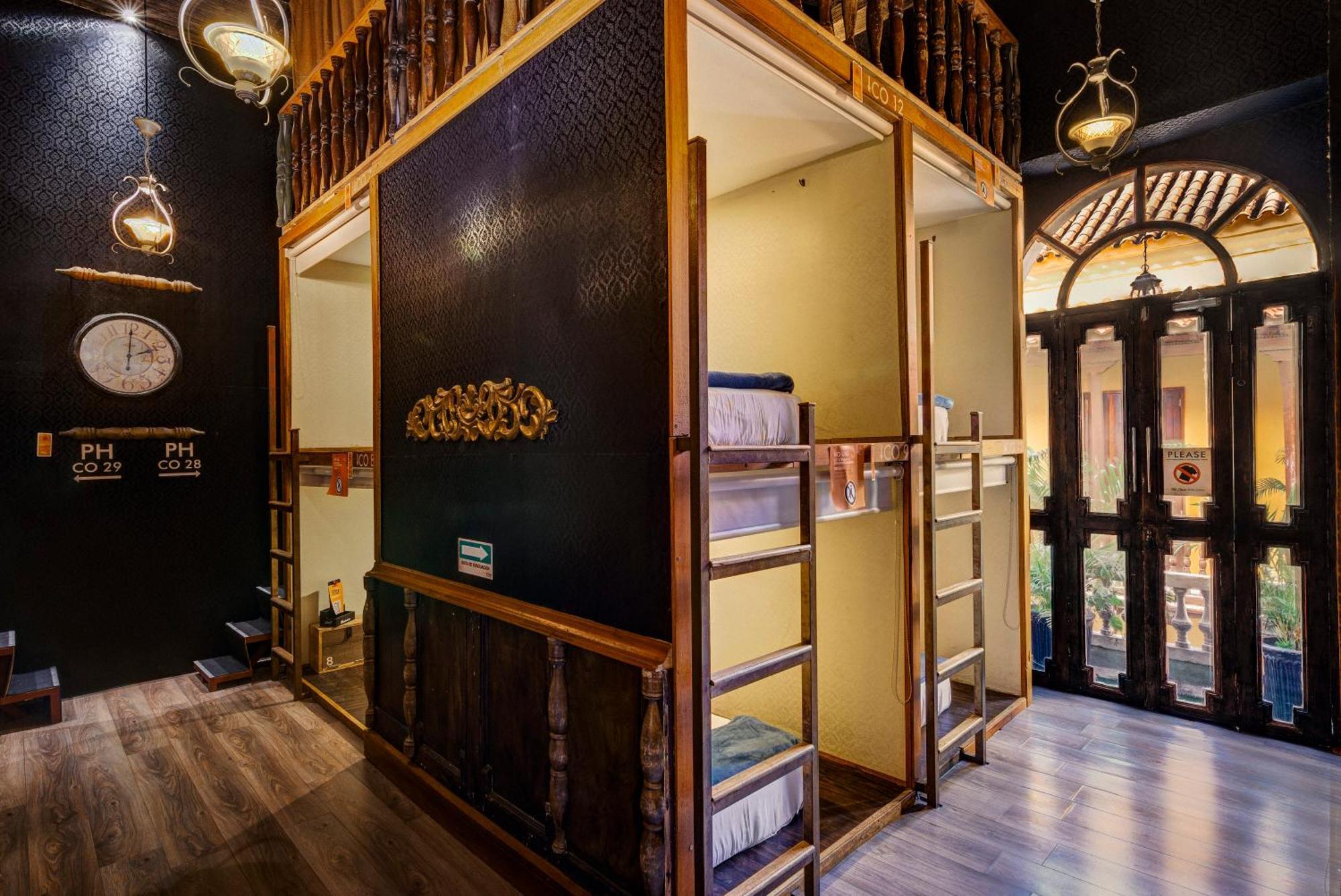The Clock Hostel & Suites Cartagena エクステリア 写真