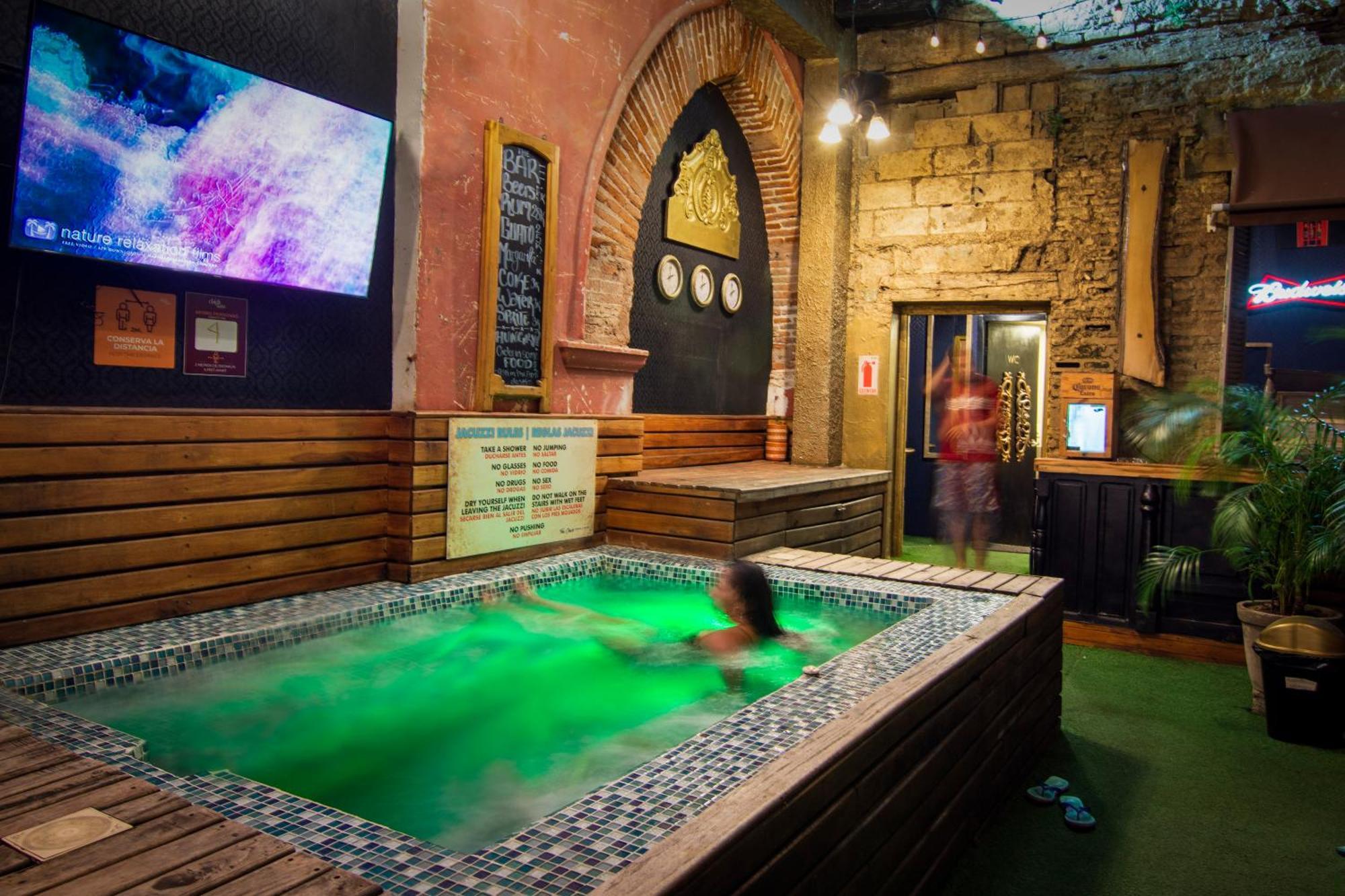 The Clock Hostel & Suites Cartagena エクステリア 写真