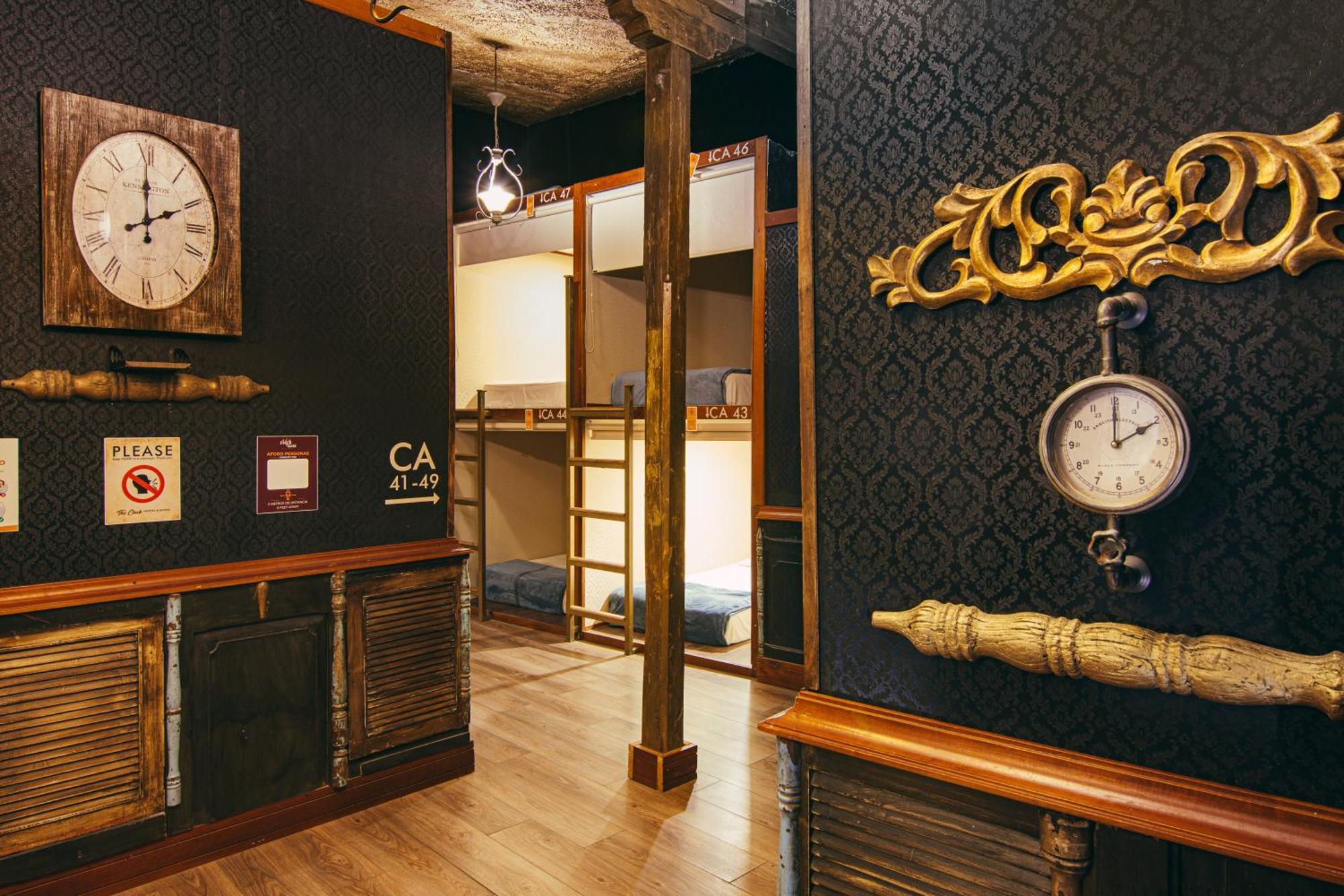 The Clock Hostel & Suites Cartagena エクステリア 写真